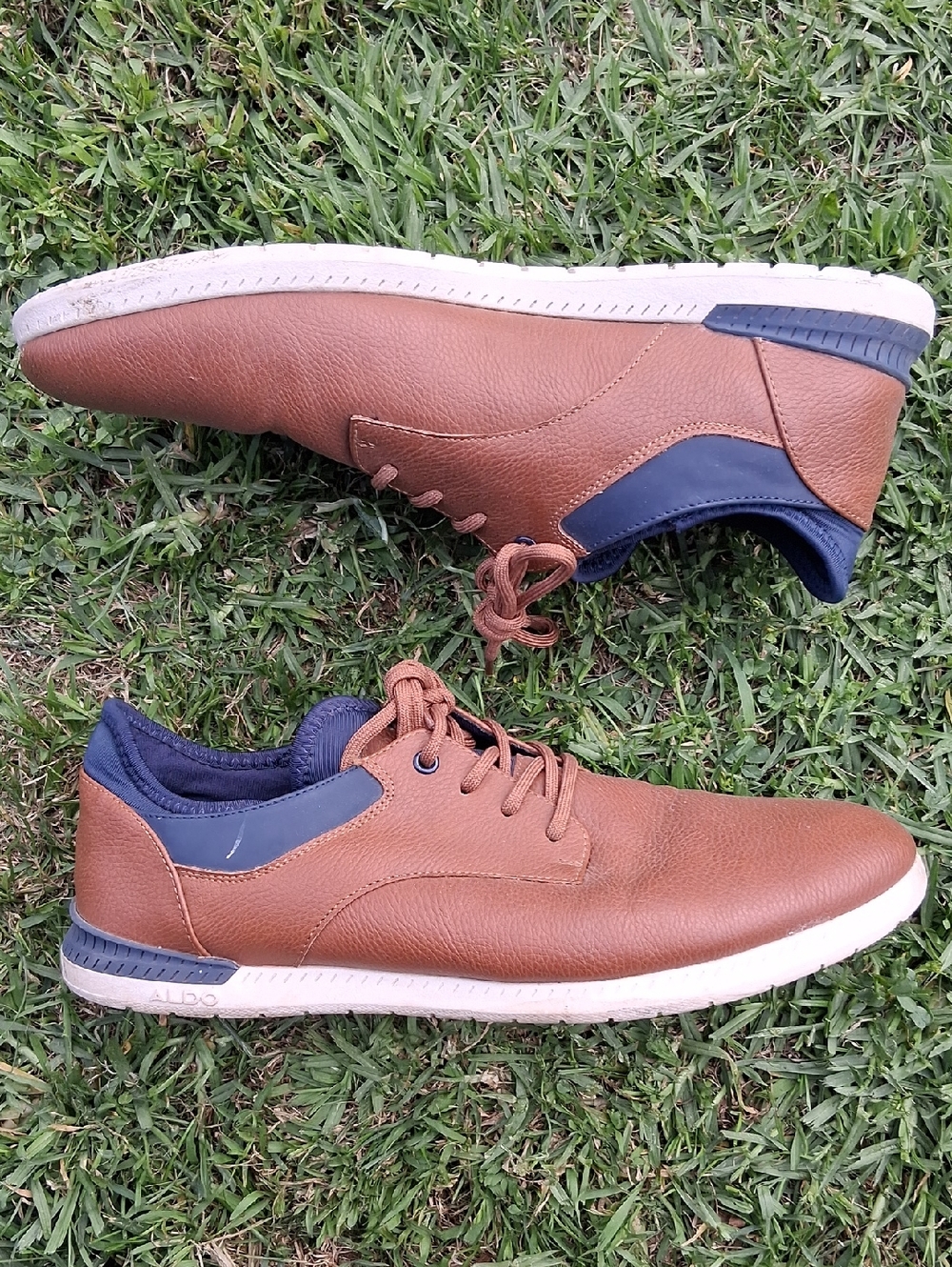 Aldo Men's Tan and Black Sneakers